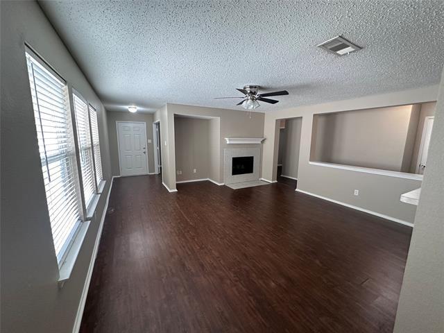 Foto del edificio - 7117 Bountiful Grove Dr