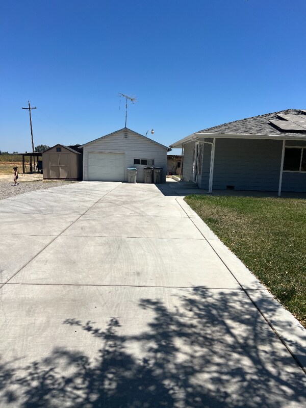 Building Photo - 17287 Co Rd 85B