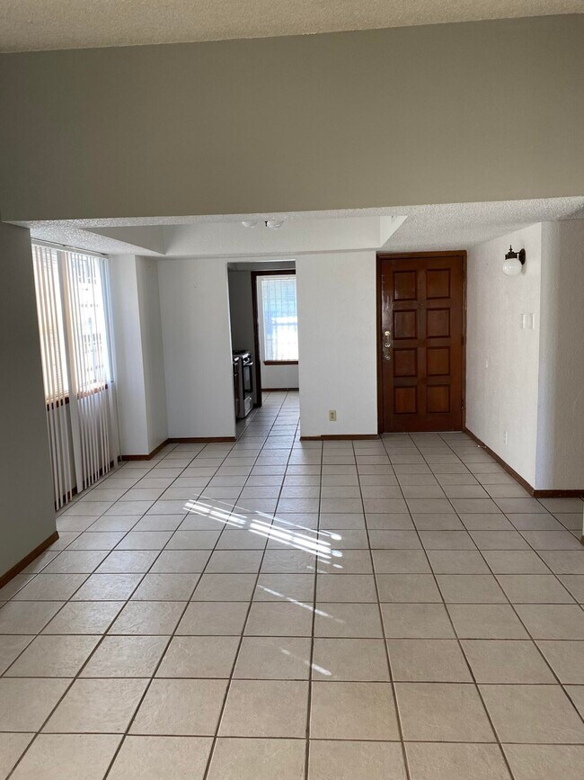 Building Photo - 1510 Monte Sanders Ln