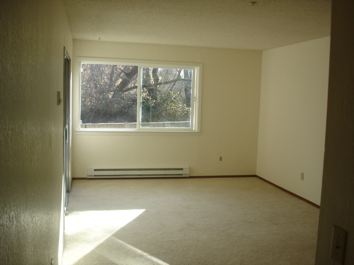 Primary Photo - 5220 Fulton Rd