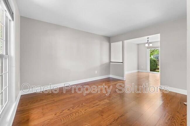 Foto del edificio - 17429 Gallagher Way