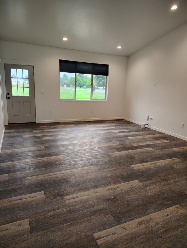 Foto del edificio - 1524 Trumble Creek Rd