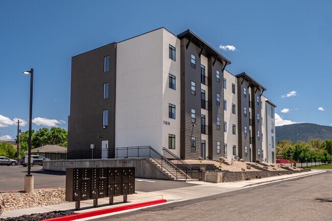 Foto del edificio - Harding Ave Lofts