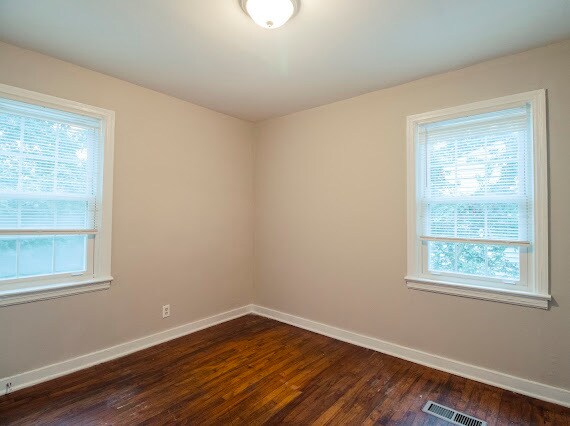 Foto del edificio - 1721 3rd Pl SW