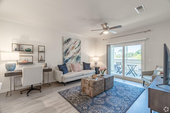 Building Photo - 1924 NW Federal Hwy