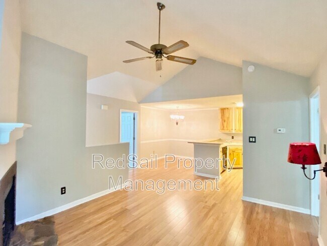 Foto del edificio - 103 Windsor Ln