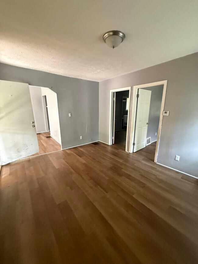Foto del edificio - 567 E 128th St