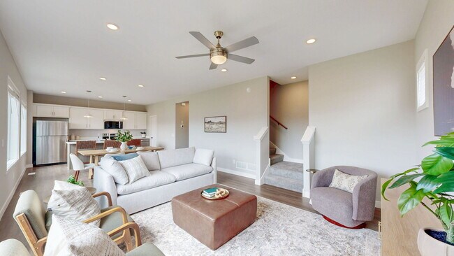 Foto del edificio - Wildwood Lakeville - NOW OPEN!