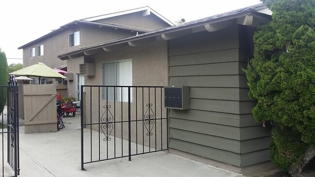 Foto del edificio - howard4171