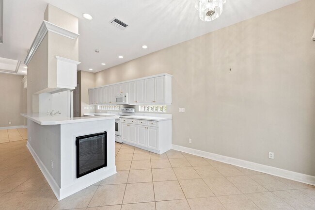 Foto del edificio - 3 Bed, 2 Bath Single Family Home in North ...