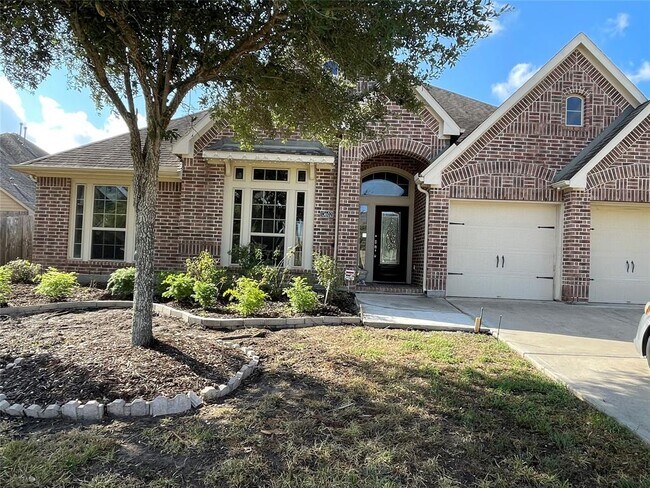 Building Photo - 13602 Silent Walk Dr