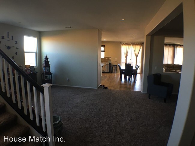 Building Photo - 4 br, 3 bath House - 34918 Manu Circle