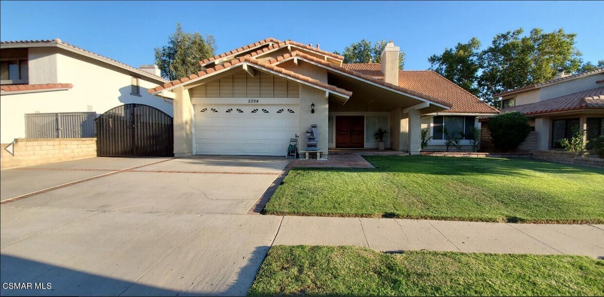Primary Photo - 5394 Mohave Dr