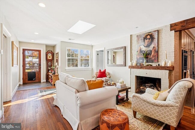 Foto del edificio - 4110 Edgevale Ct