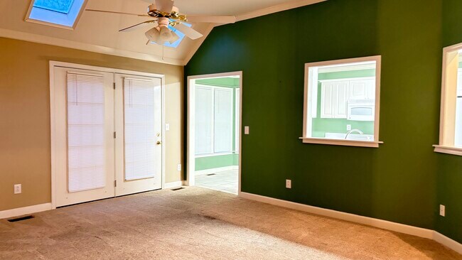Foto del edificio - 11 Willow Tree Ct