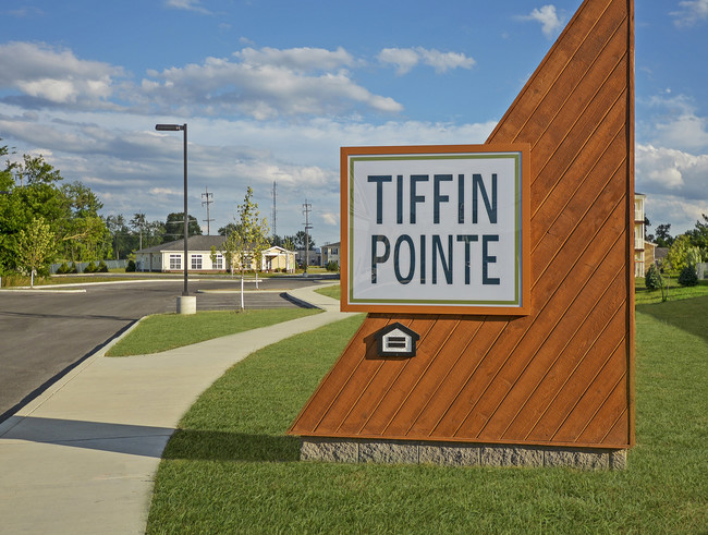 Foto del edificio - Tiffin Pointe