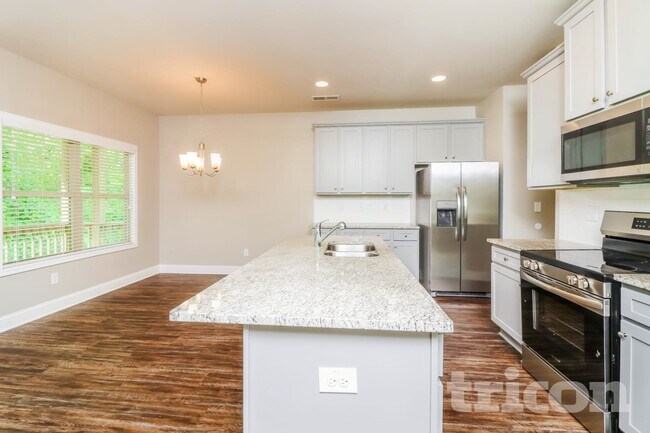 Foto del edificio - 652 Ireland Ln