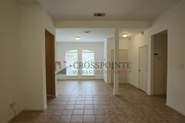 Foto del edificio - Lease Take Over! 3 Bedroom 2 Bath Home in ...