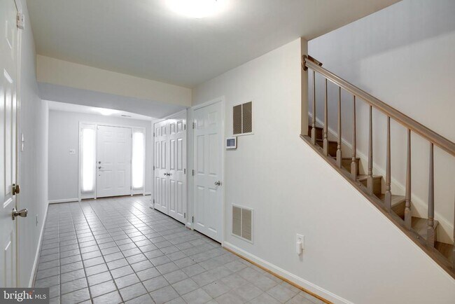 Foto del edificio - 3105 Sutherland Hill Ct