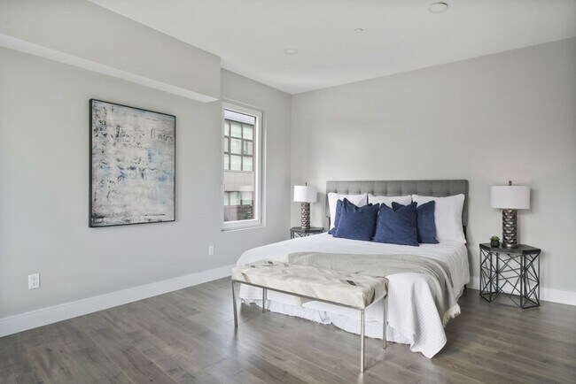 Foto del edificio - 610 Rutherford Ave