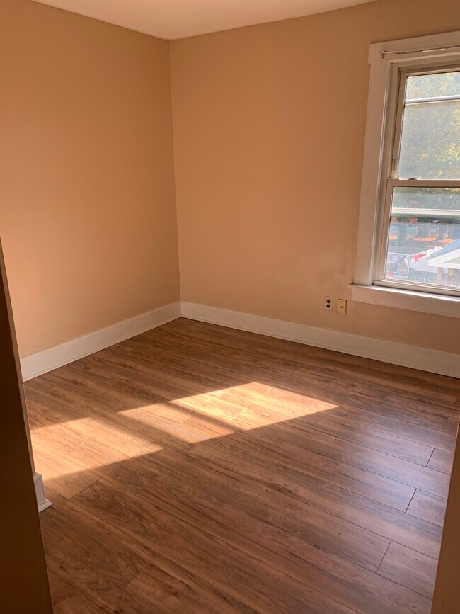 Bedroom 1 - 566 S Main St