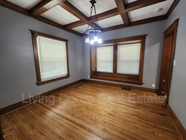 Building Photo - 1811 S 23rd St