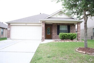 Building Photo - 2710 Sandberry Dr