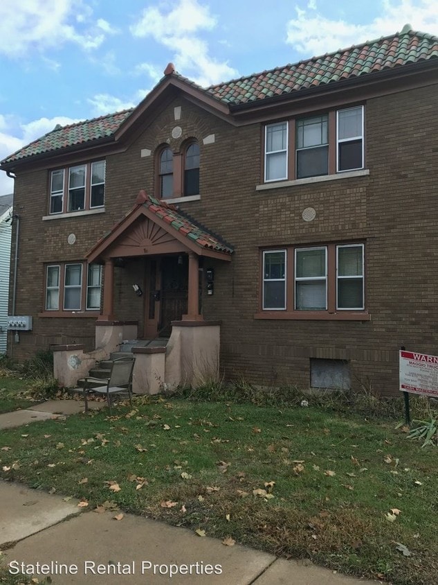 Primary Photo - 1119 9th Ave