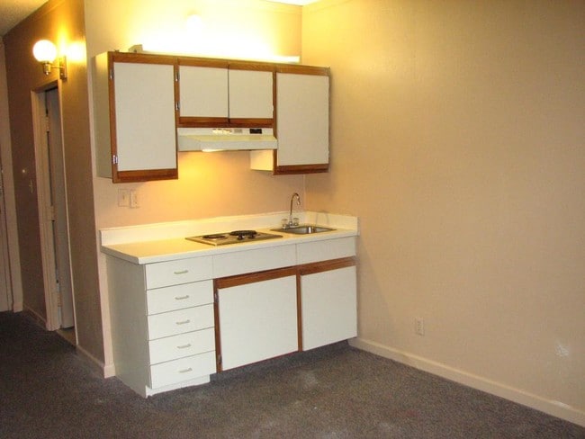 Building Photo - Audubon Park Place- Utilities Included