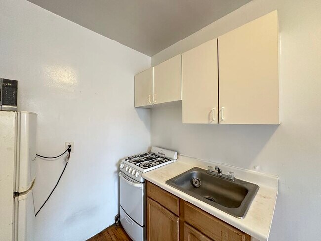 Foto del edificio - 3306 W Schubert Ave