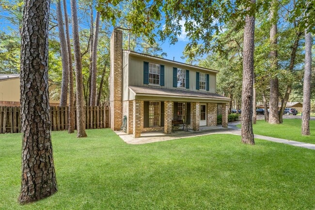 Building Photo - 2015 E Lacey Oak Cir