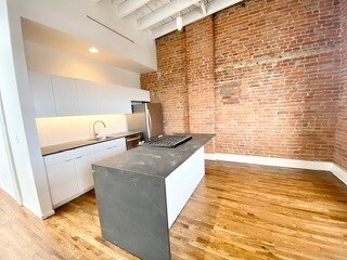 Foto del edificio - 112 SE 4th St