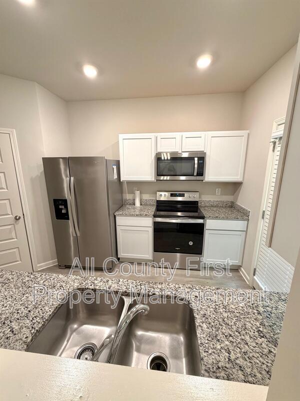 Foto del edificio - 1336 Rogers Landing