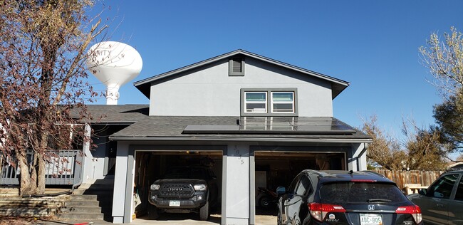 Building Photo - 3935 Cooke Dr