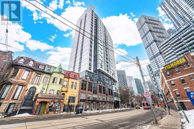 Building Photo - 219 Dundas St E