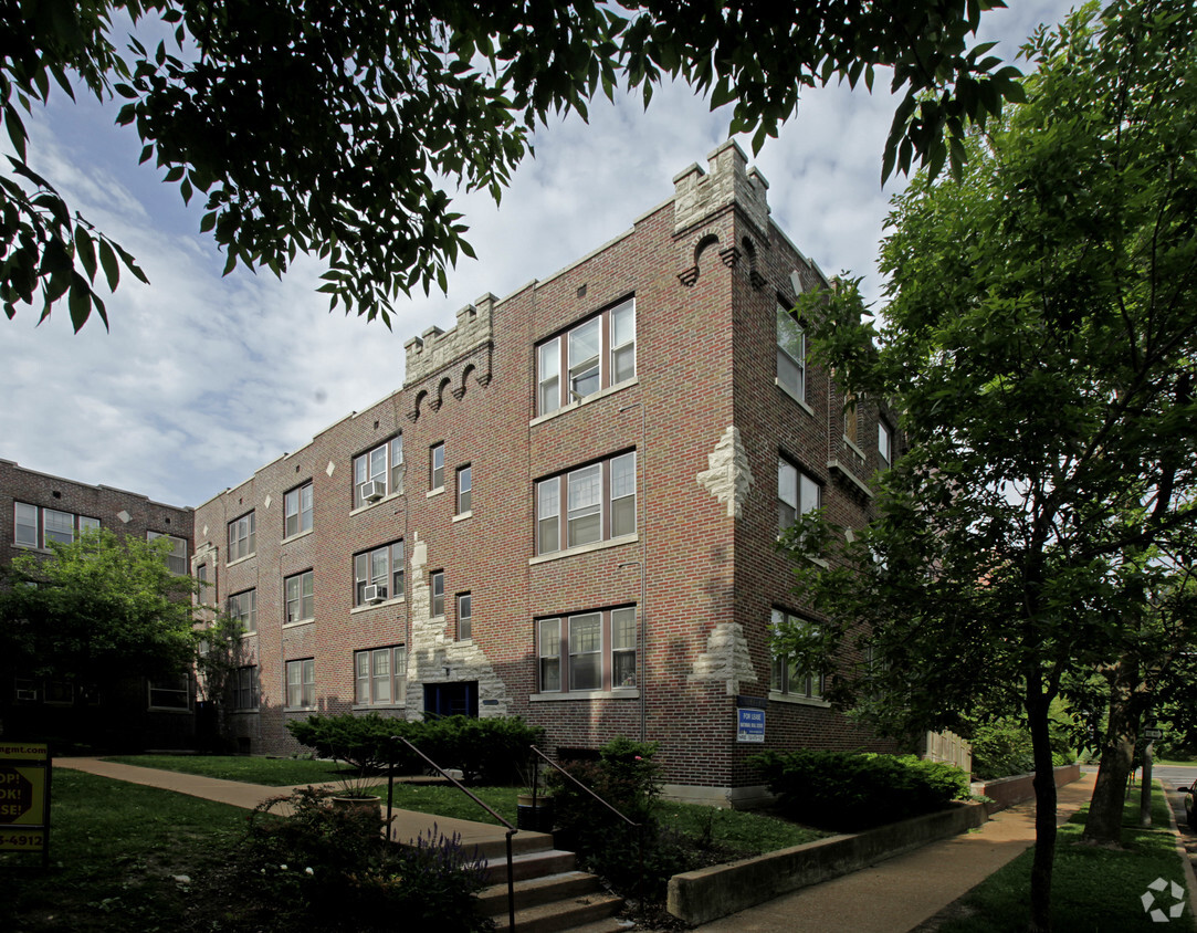 Primary Photo - Southwood Apartments - County