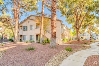 Building Photo - 5216 Mandalay Springs Dr