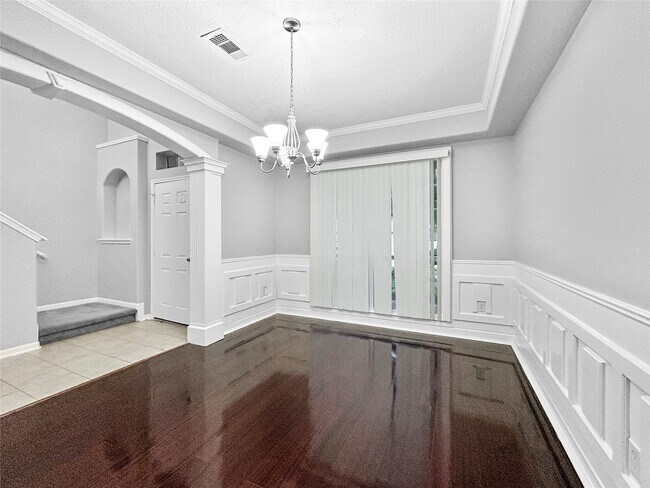 Foto del edificio - 10006 Wood Leaf Ct