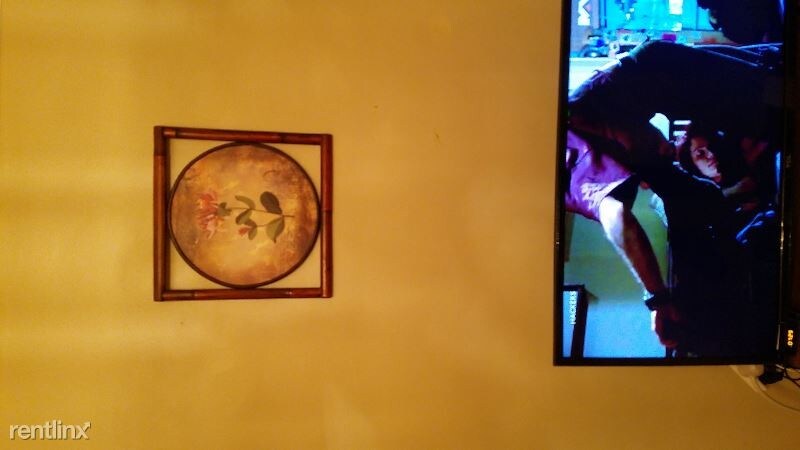 Foto del edificio - 2 br, 1 bath Apartment - 7856 Kendal Street