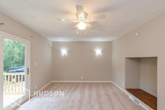 Building Photo - AVAILABLE NOW! - 873 Kimberly Cir, Oberlin...