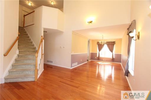 Building Photo - 57 Pin Oak Dr