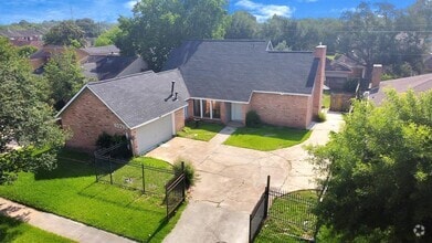 Building Photo - 10719 Kitty Brook Dr