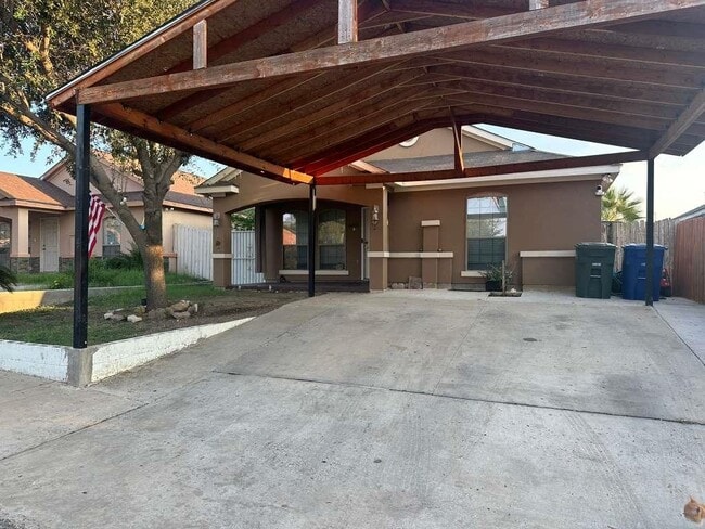 Foto del edificio - 6005 Asis