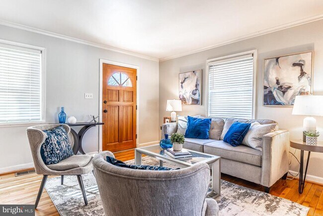 Foto del edificio - 2122 Arlington Terrace