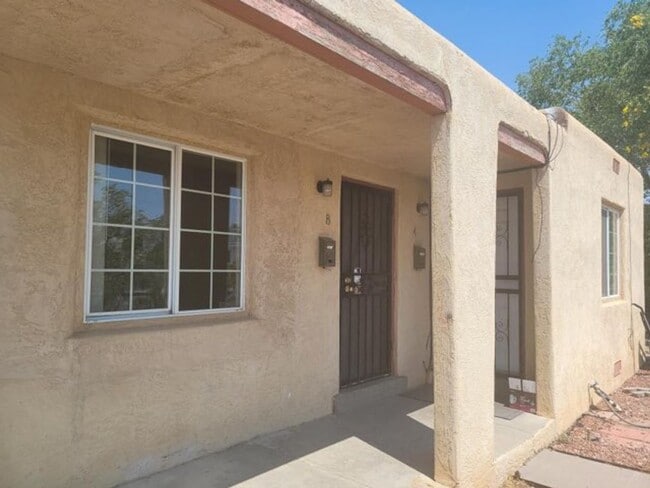Building Photo - Wilmoore Drive SE-1101 &amp; 1103