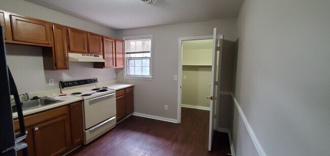 Building Photo - 138 Hibiscus Dr