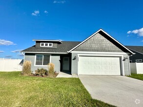 Building Photo - 4088 N Pradera Ct