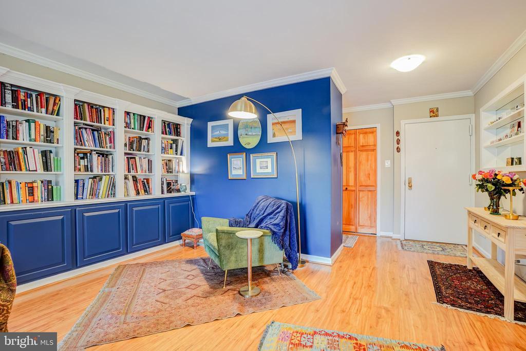 Foto principal - 1800 Old Meadow Rd