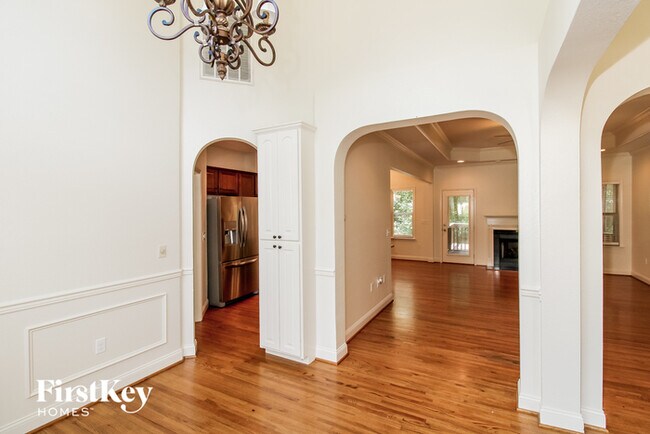 Foto del edificio - 136 Lime Creek Ln
