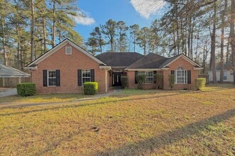 Building Photo - 315 S Maple Dr